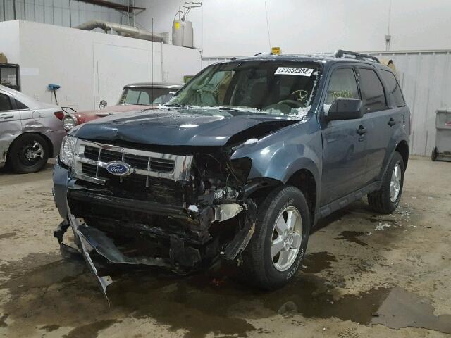 1FMCU9DG7CKB81082 - 2012 FORD ESCAPE XLT BLUE photo 2