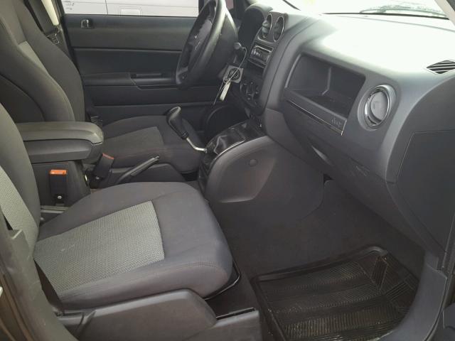 1J4FT28B89D242487 - 2009 JEEP PATRIOT SP BLACK photo 5