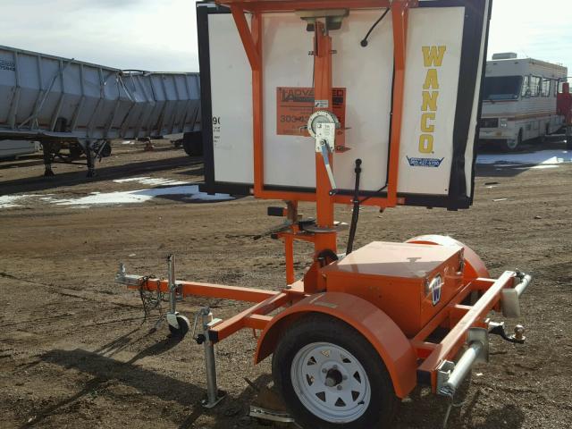 5F12S1010E1004700 - 2014 OTHR TRAILER ORANGE photo 3