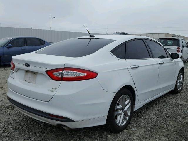 3FA6P0HD9ER178371 - 2014 FORD FUSION SE WHITE photo 4