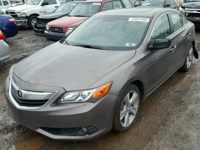 19VDE1F79EE011180 - 2014 ACURA ILX 20 TEC BROWN photo 2