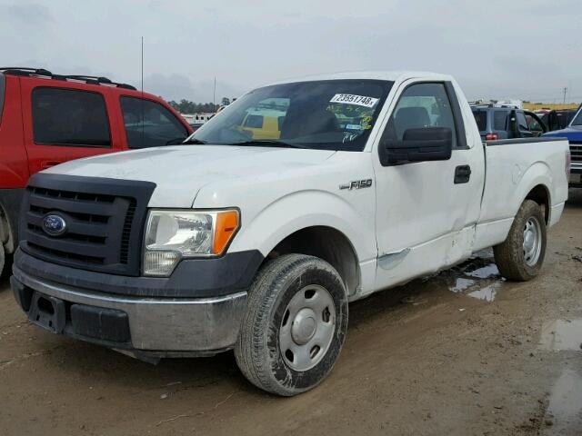 1FTMF1CW1AKA73907 - 2010 FORD F150 WHITE photo 2