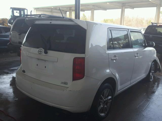 JTLKE50E691081388 - 2009 SCION XB WHITE photo 4