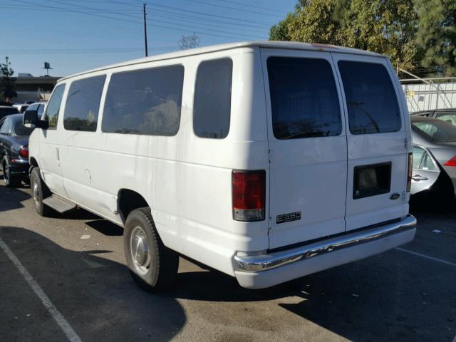 1FBSS31L44HA57150 - 2004 FORD ECONOLINE WHITE photo 3