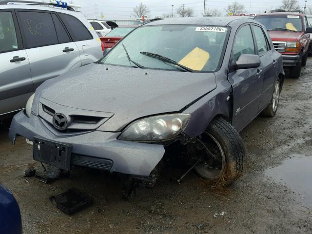 JM1BK343981146721 - 2008 MAZDA 3 HATCHBAC GRAY photo 2