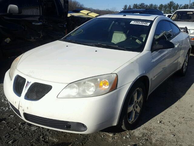 1G2ZH178X64173628 - 2006 PONTIAC G6 GT WHITE photo 2