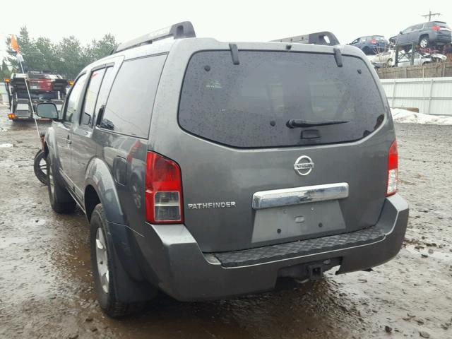 5N1AR18W05C782813 - 2005 NISSAN PATHFINDER GRAY photo 3