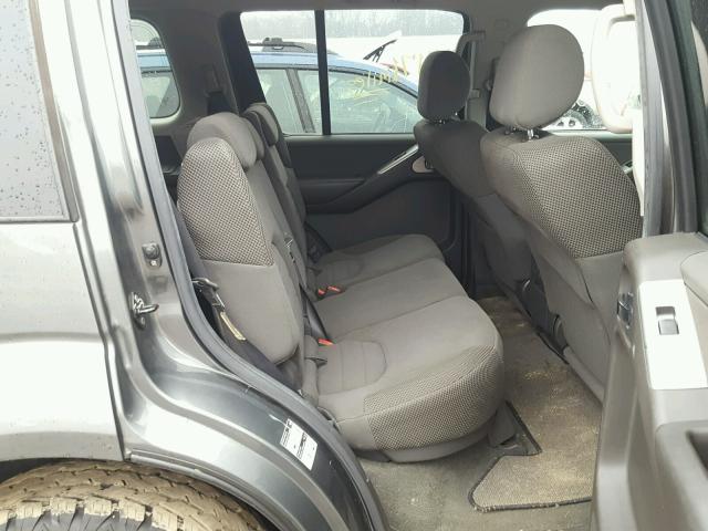 5N1AR18W05C782813 - 2005 NISSAN PATHFINDER GRAY photo 6