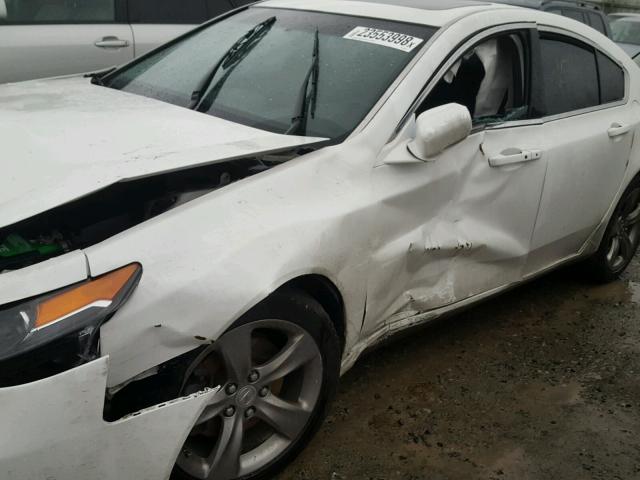 19UUA9F56DA000236 - 2013 ACURA TL TECH WHITE photo 10