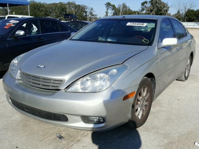 JTHBA30G345026300 - 2004 LEXUS ES 330 SILVER photo 2