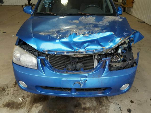 KNAFE121X55111217 - 2005 KIA NEW SPECTR BLUE photo 7