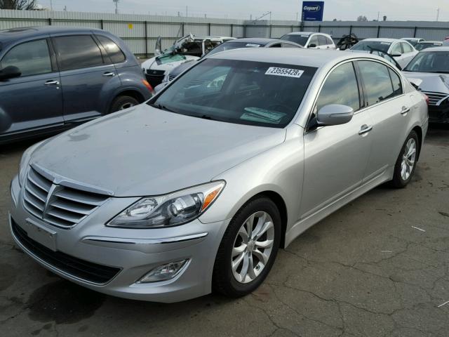 KMHGC4DD1DU212524 - 2013 HYUNDAI GENESIS 3. SILVER photo 2