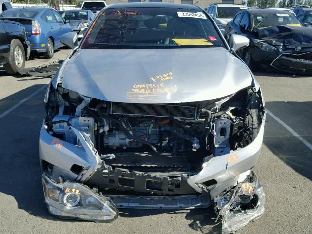 JTHKD5BH2G2259910 - 2016 LEXUS CT 200 SILVER photo 9