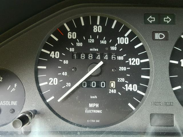 WBAAA2304KEC49156 - 1989 BMW 325 I AUTO WHITE photo 8