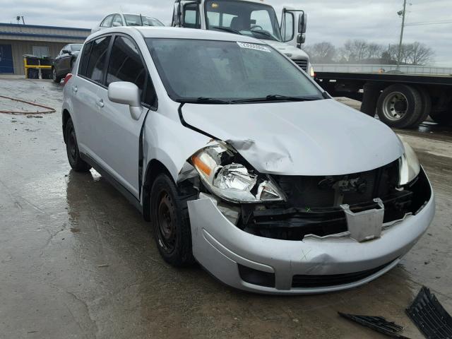 3N1BC13E38L372916 - 2008 NISSAN VERSA S SILVER photo 1