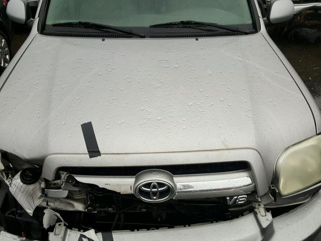 5TDZT34A55S252320 - 2005 TOYOTA SEQUOIA SR SILVER photo 7