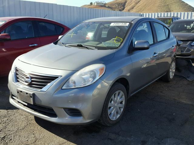 3N1CN7AP6CL914301 - 2012 NISSAN VERSA S SILVER photo 2