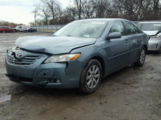 4T1BE46K39U865833 - 2009 TOYOTA CAMRY BASE SILVER photo 2