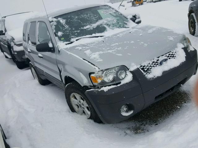 1FMYU93Z16KB77915 - 2006 FORD ESCAPE XLT SILVER photo 1