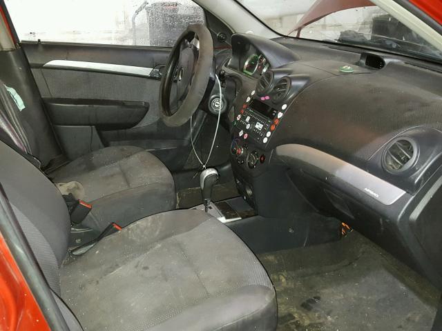 KL1TD5DE9AB092355 - 2010 CHEVROLET AVEO LS RED photo 5