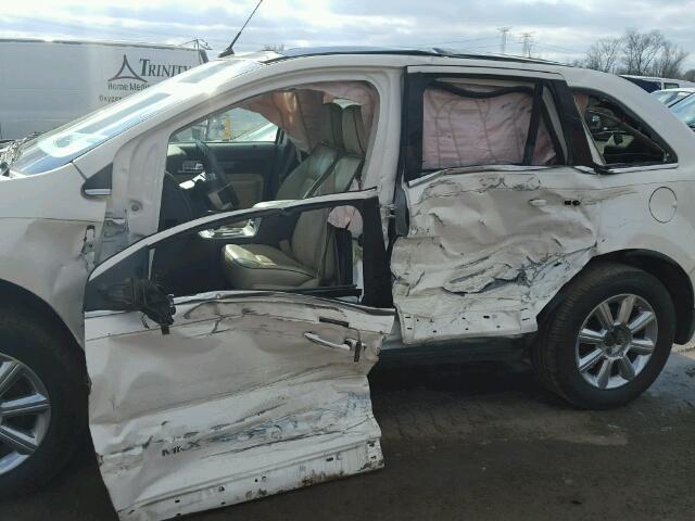 2LMDU88C68BJ34251 - 2008 LINCOLN MKX WHITE photo 9