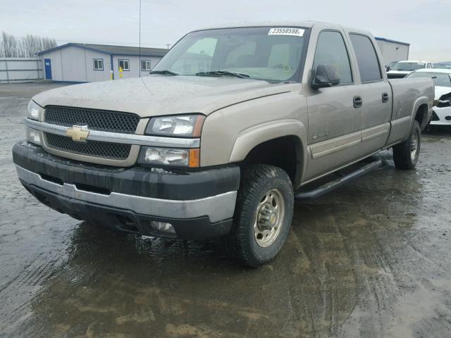 1GCHK23U83F193264 - 2003 CHEVROLET SILVERADO GOLD photo 2