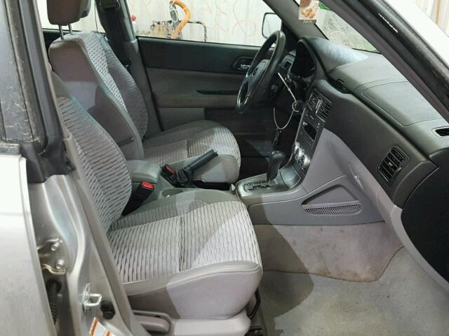 JF1SG65605H746645 - 2005 SUBARU FORESTER 2 SILVER photo 5