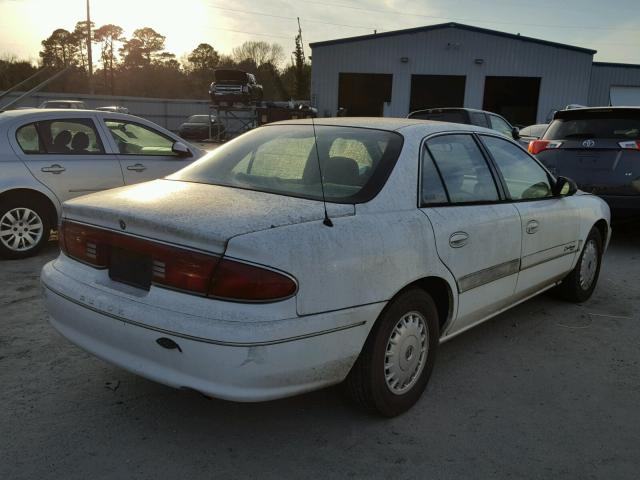 2G4WS52M6W1539510 - 1998 BUICK CENTURY CU WHITE photo 4