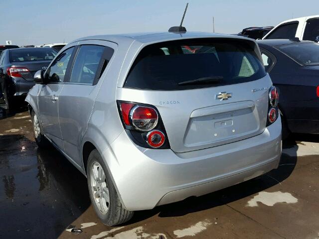 1G1JC6SH8F4112427 - 2015 CHEVROLET SONIC SILVER photo 3