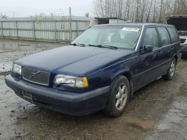 YV1LW5648V2289475 - 1997 VOLVO 850 GLT BLUE photo 2