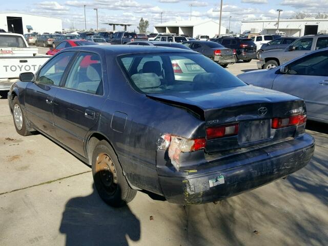 JT2BG22K1W0260097 - 1998 TOYOTA CAMRY CE GRAY photo 3