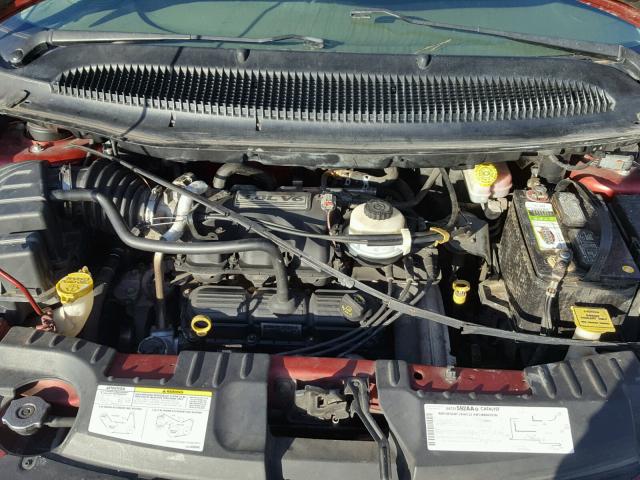 2A4GP54L86R817978 - 2006 CHRYSLER TOWN & COU RED photo 7