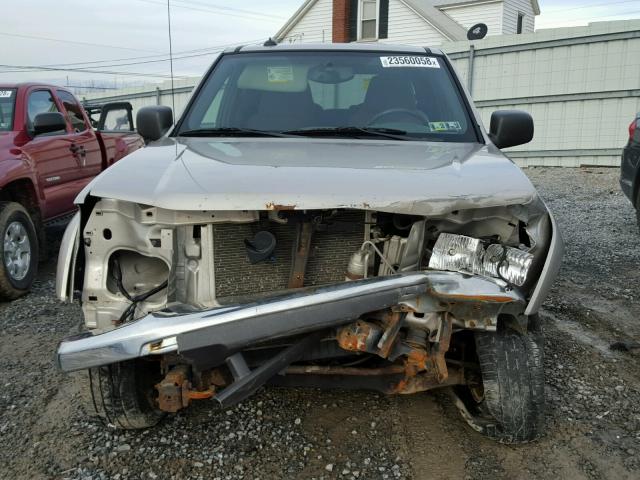 1GCDT136858114108 - 2005 CHEVROLET COLORADO BEIGE photo 9