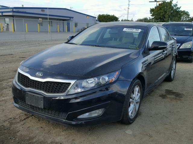 5XXGM4A71DG228535 - 2013 KIA OPTIMA LX BLACK photo 2