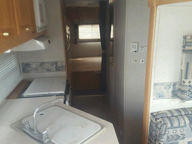 N0V1M452582 - 2004 UTILITY WHEEL/TOOL თეთრი ფოტო 6