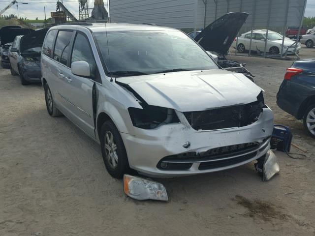 2C4RC1BG2CR325922 - 2012 CHRYSLER TOWN & COU SILVER photo 1