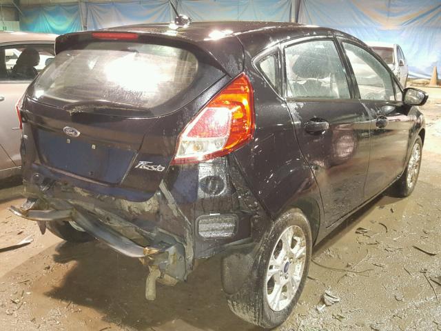 3FADP4EJ3FM219973 - 2015 FORD FIESTA SE GRAY photo 4