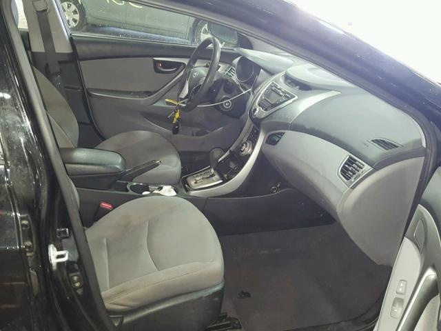 5NPDH4AE1CH079987 - 2012 HYUNDAI ELANTRA GL BLACK photo 5