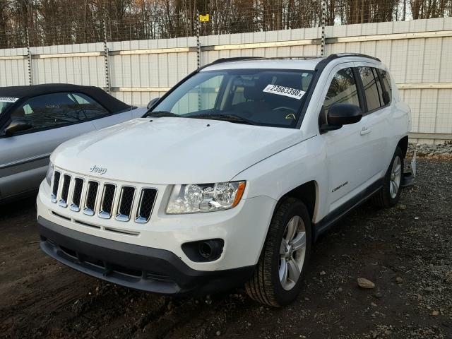 1J4NF1FB5BD280054 - 2011 JEEP COMPASS SP WHITE photo 2