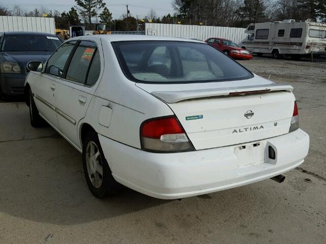 1N4DL01D4XC234909 - 1999 NISSAN ALTIMA XE WHITE photo 3