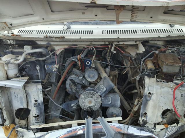 2GBJG31M3D4154573 - 1983 CHEVROLET G30 WHITE photo 7