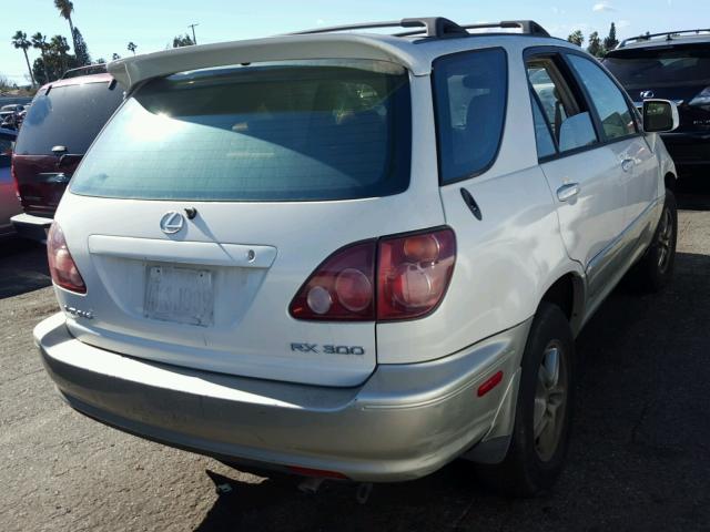 JT6HF10U7Y0131522 - 2000 LEXUS RX 300 WHITE photo 4