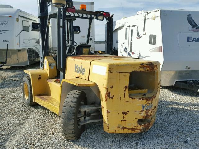 B878V01404B - 2000 YALE FORKLIFT YELLOW photo 3