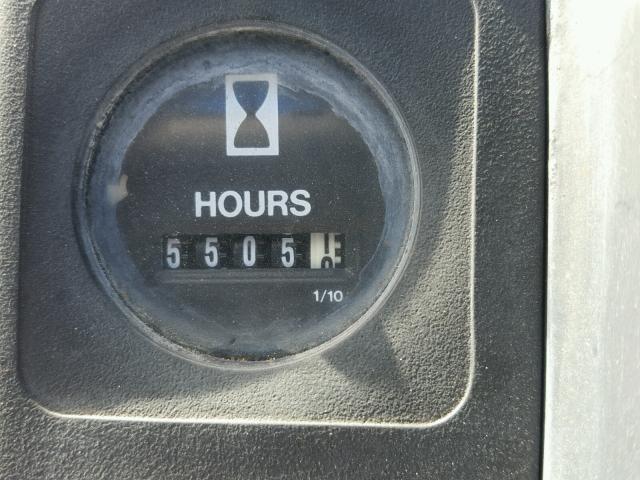 B878V01404B - 2000 YALE FORKLIFT YELLOW photo 8