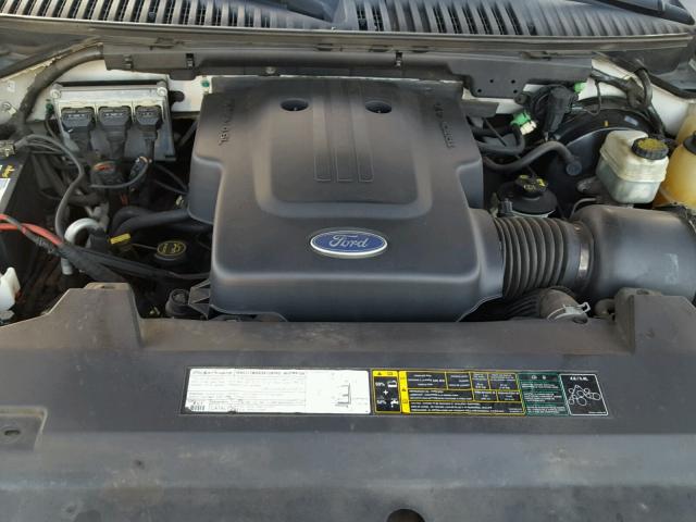 1FMRU17W53LC00155 - 2003 FORD EXPEDITION WHITE photo 7