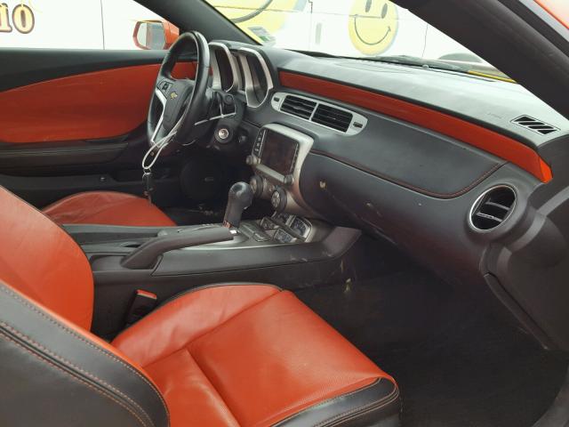 2G1FC1E34D9170666 - 2013 CHEVROLET CAMARO LT ORANGE photo 5