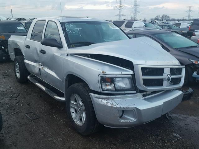 1D7RW3GK2BS537111 - 2011 DODGE DAKOTA SLT SILVER photo 1