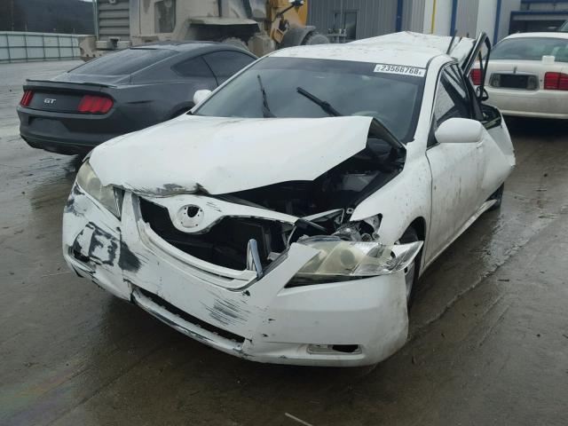 4T1BE46K77U562227 - 2007 TOYOTA CAMRY NEW WHITE photo 2