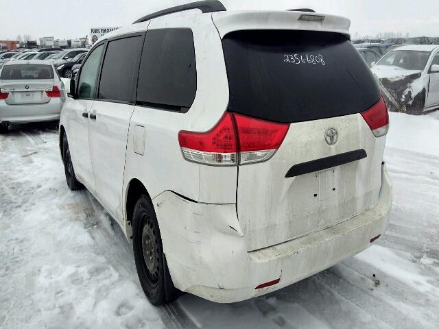 5TDZK3DC7CS194325 - 2012 TOYOTA SIENNA BAS WHITE photo 3