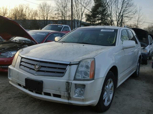 1GYEE637X40170188 - 2004 CADILLAC SRX WHITE photo 2